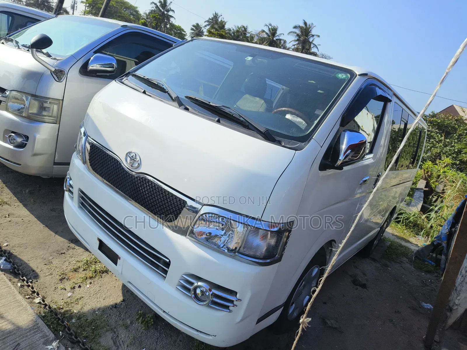 Toyota HiAce 2012 White