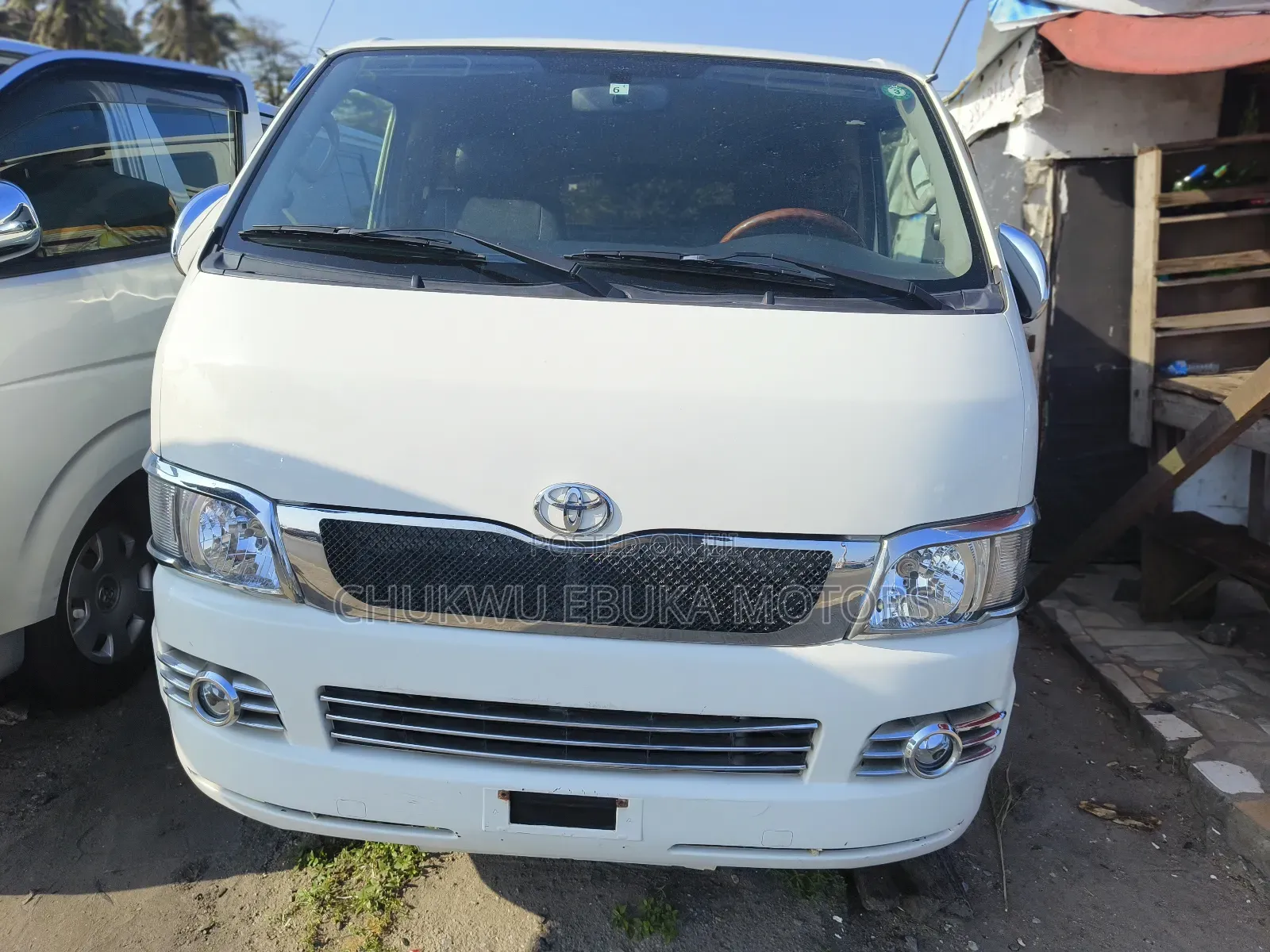 Toyota HiAce 2012 White
