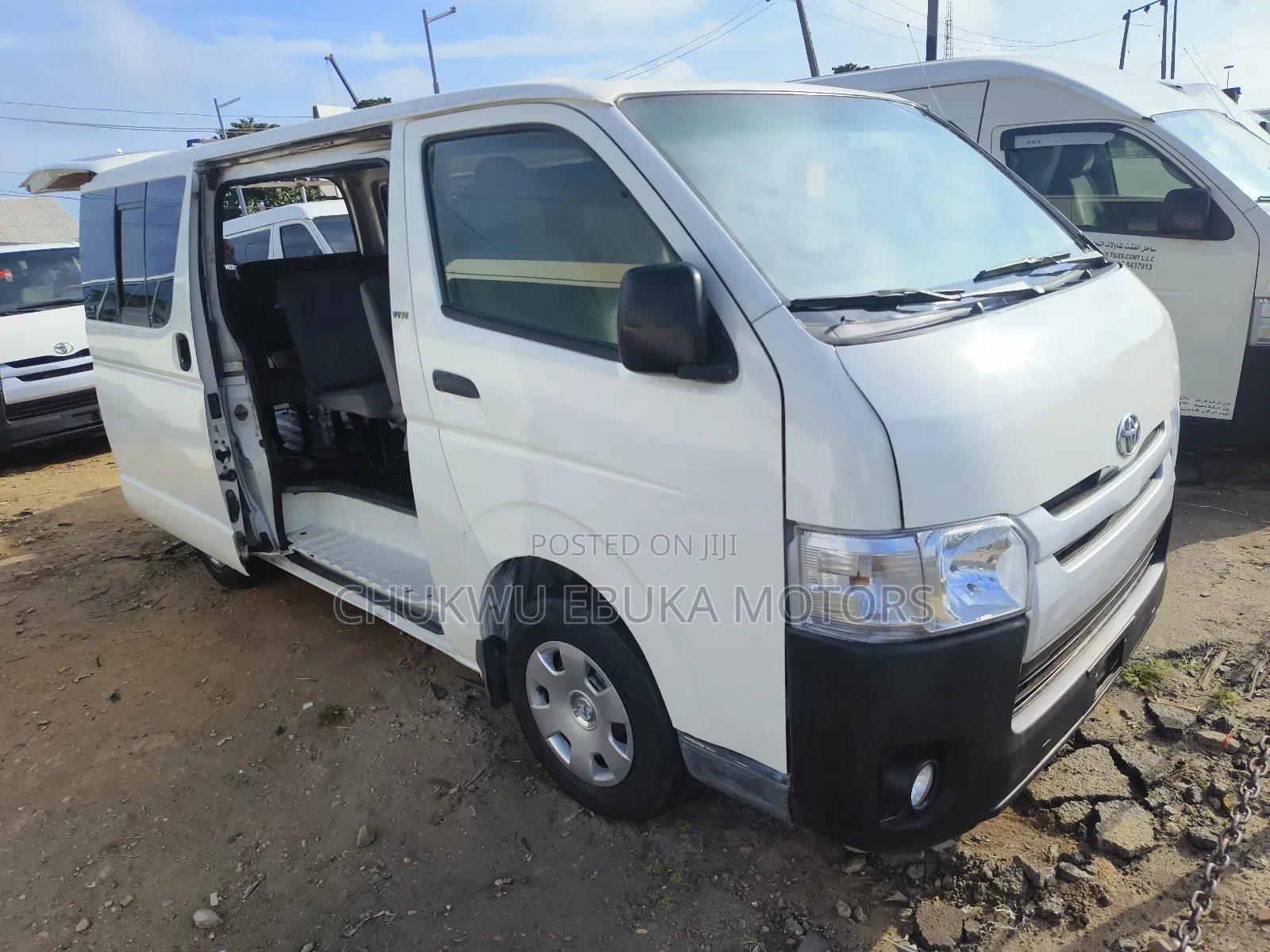 Toyota HiAce 2012 White