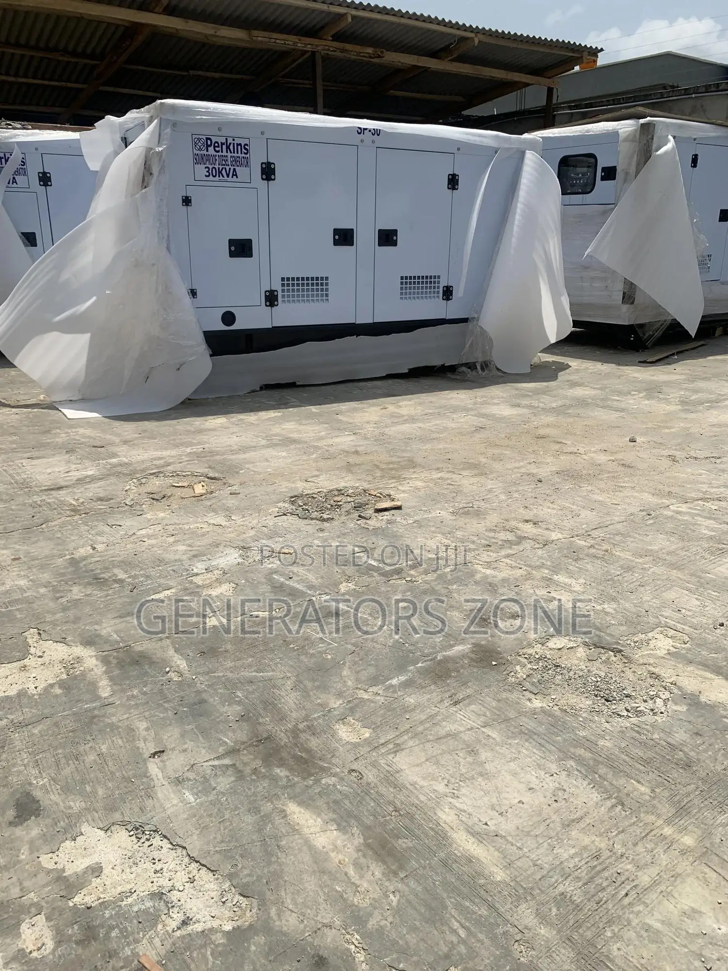 Exhaust Gas Flow 30kva Perkins Soundproof Generator