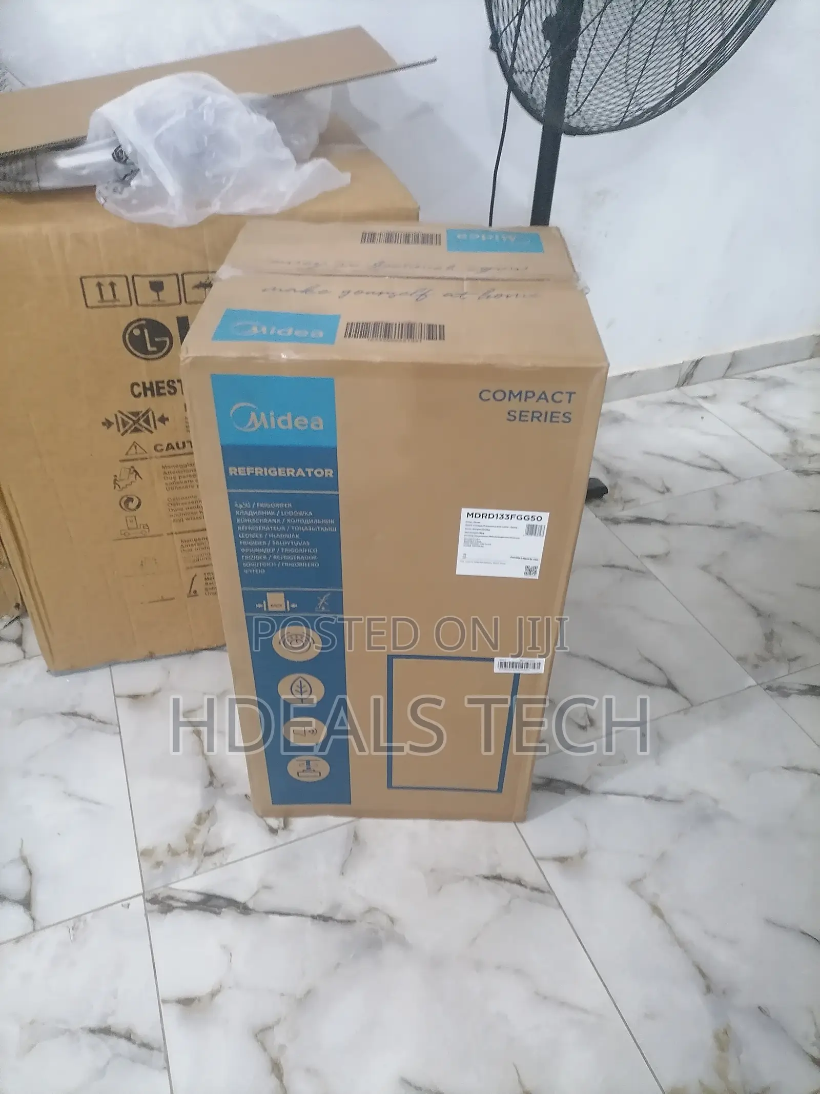 Midea 90L Free Standing Single Door Refrigerator 