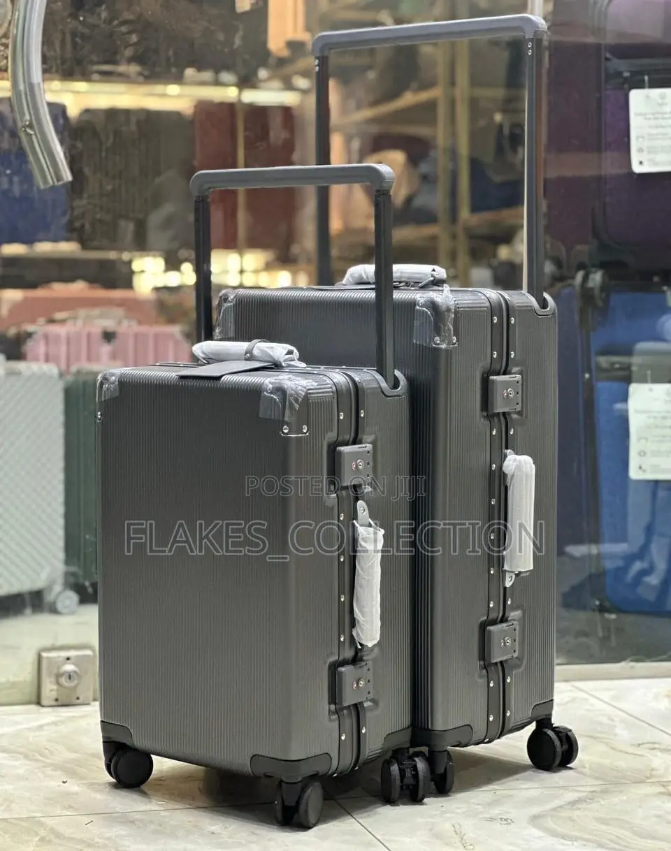 Set of 2 Luxury Wide Handle Luggage Box