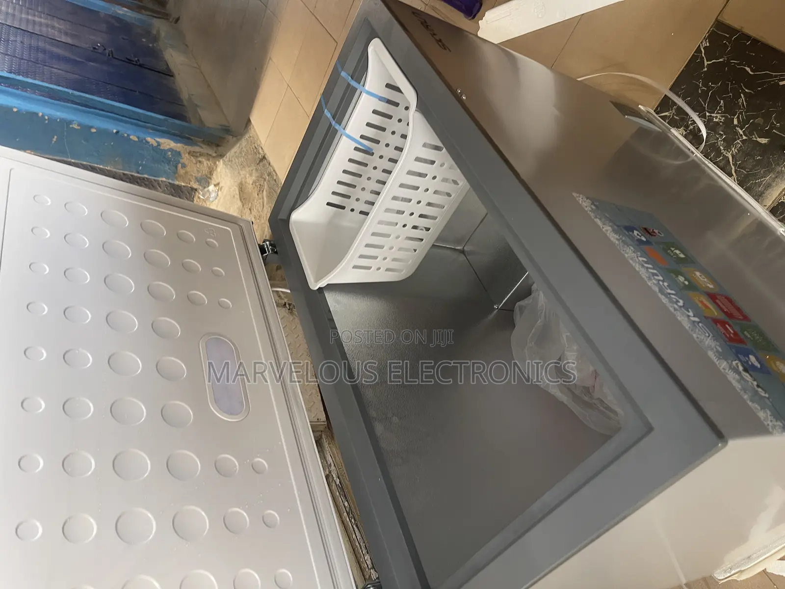 Brand New Skyrun 300liters Chest Freezer With Coper Engine