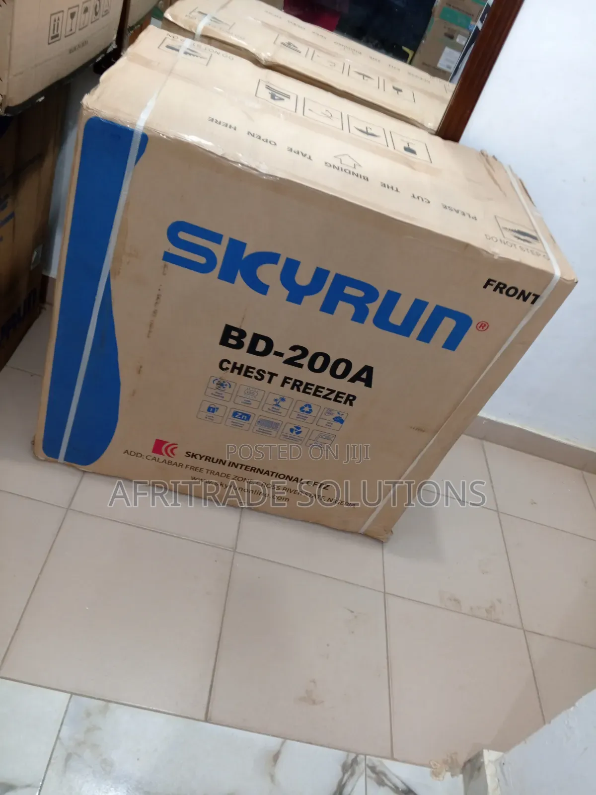 Skyrun Large Freezer 200 Liters- Power-Saving