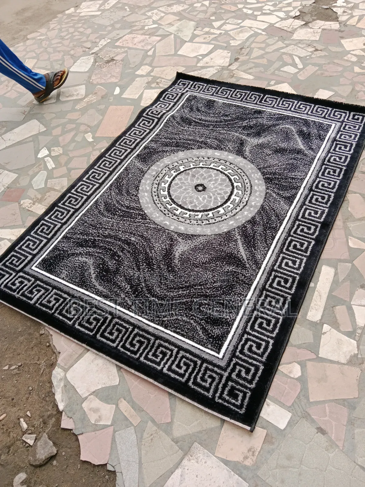 Luxury Turkey Center Rug