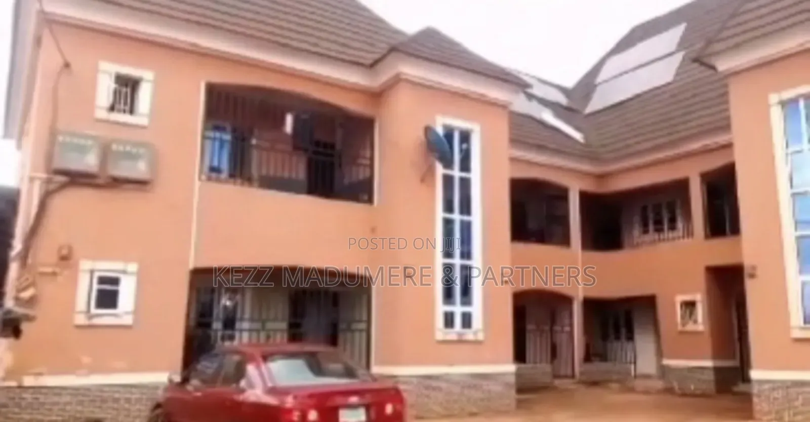 10bdrm Block of Flats in Premier Layout , for sale