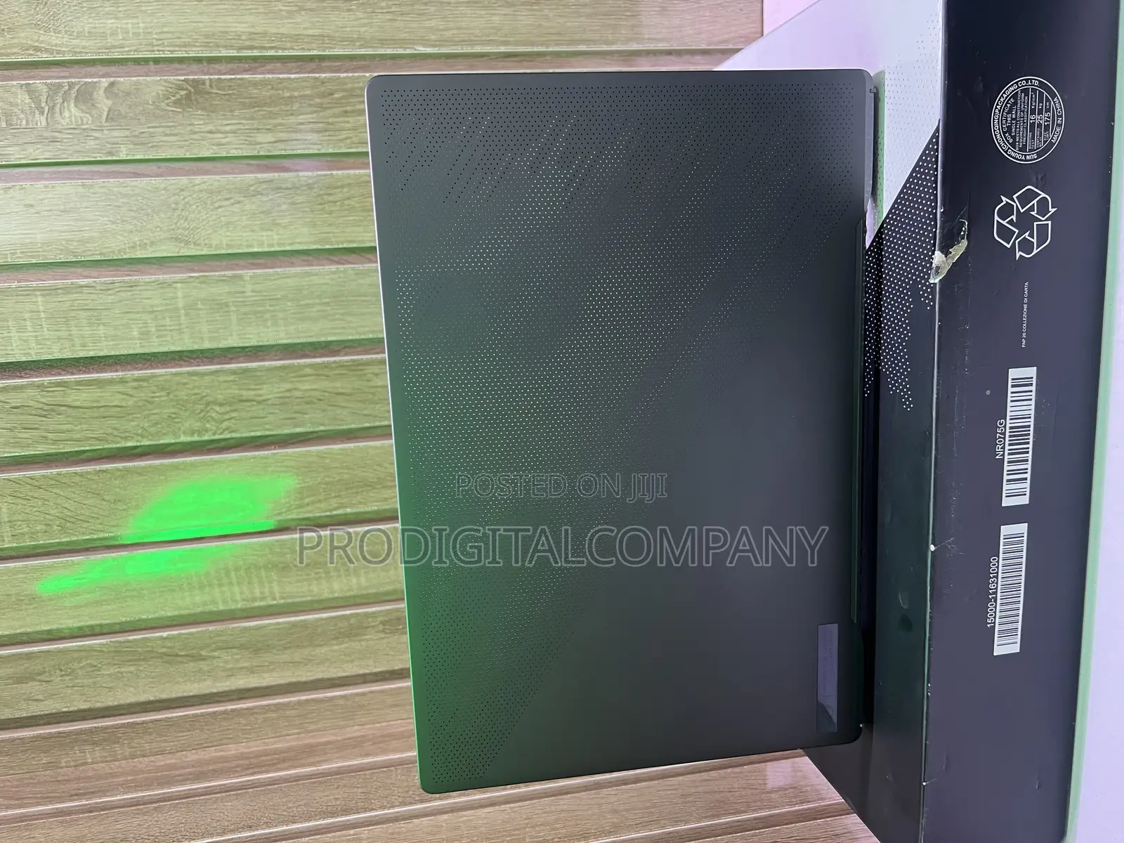 Laptop Asus ROG Zephyrus G16 16GB Intel Core i7 SSD 512GB