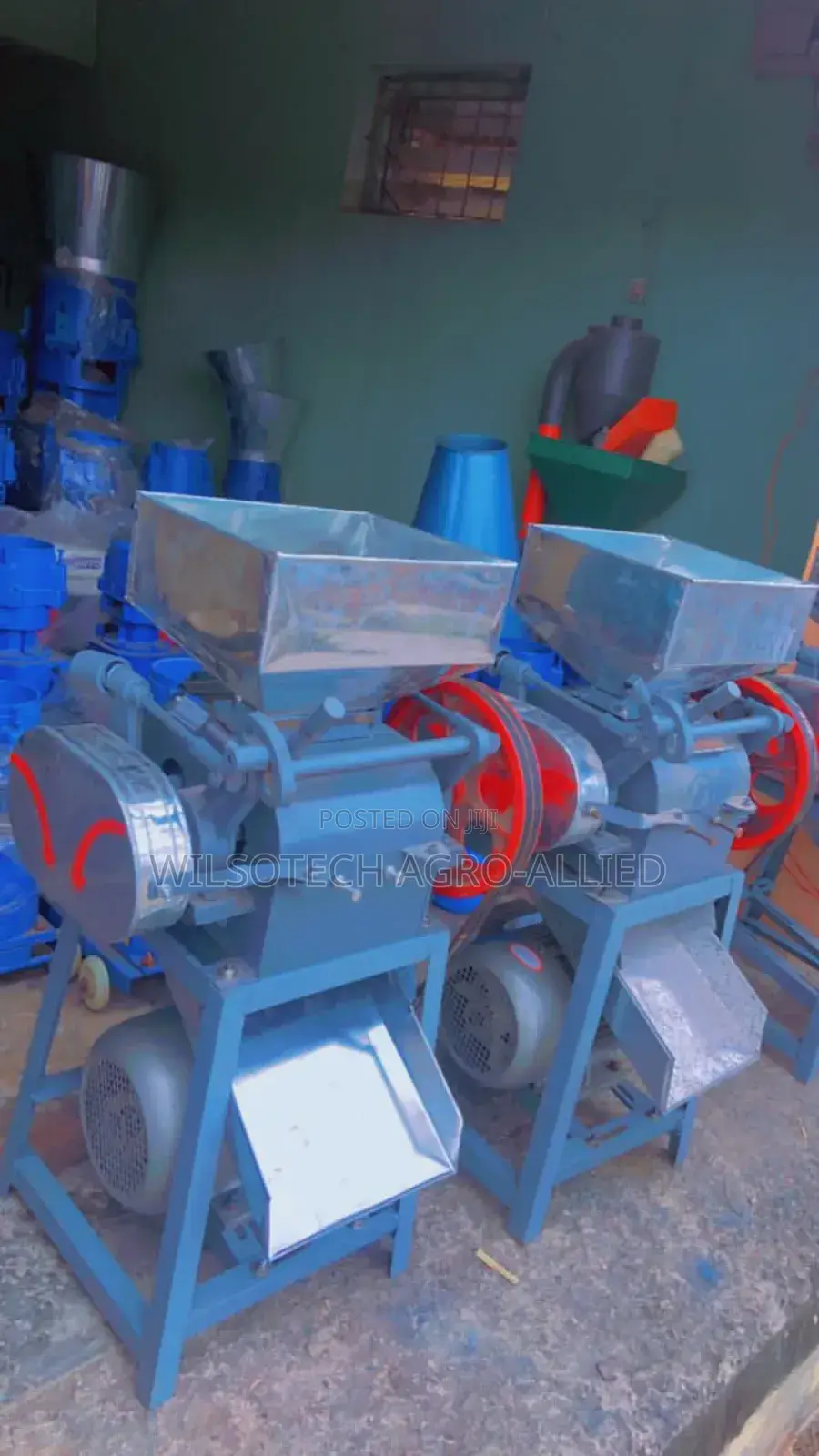 Crumbling Machine for Better Nourishing of Day Old Chicks