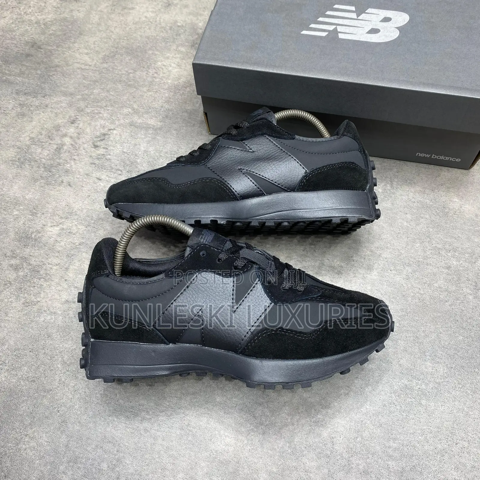 Original New Balance 327 Sneakers Collections