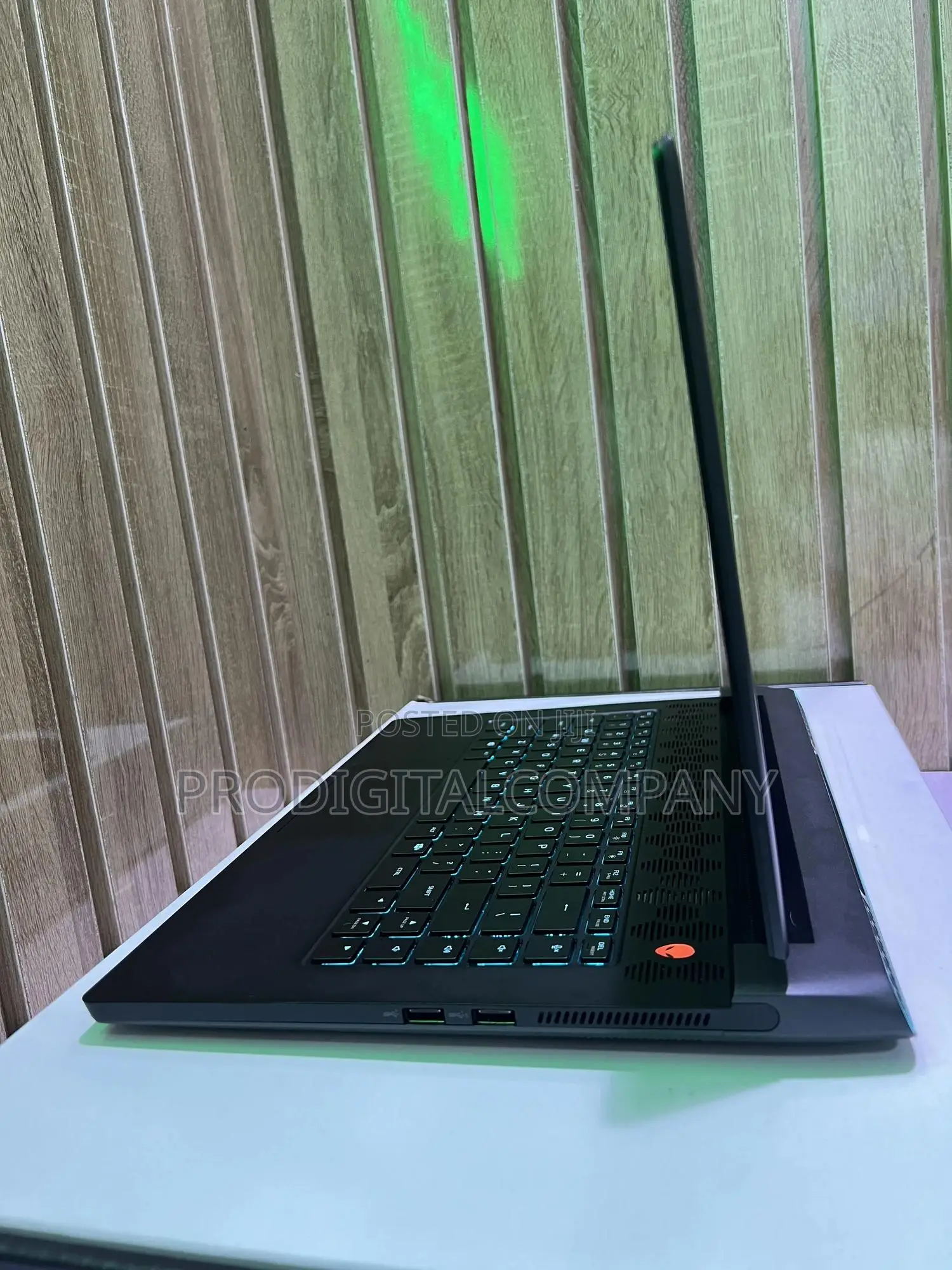 Laptop Dell Alienware M15 R6 16GB AMD Ryzen 7 SSD 512GB