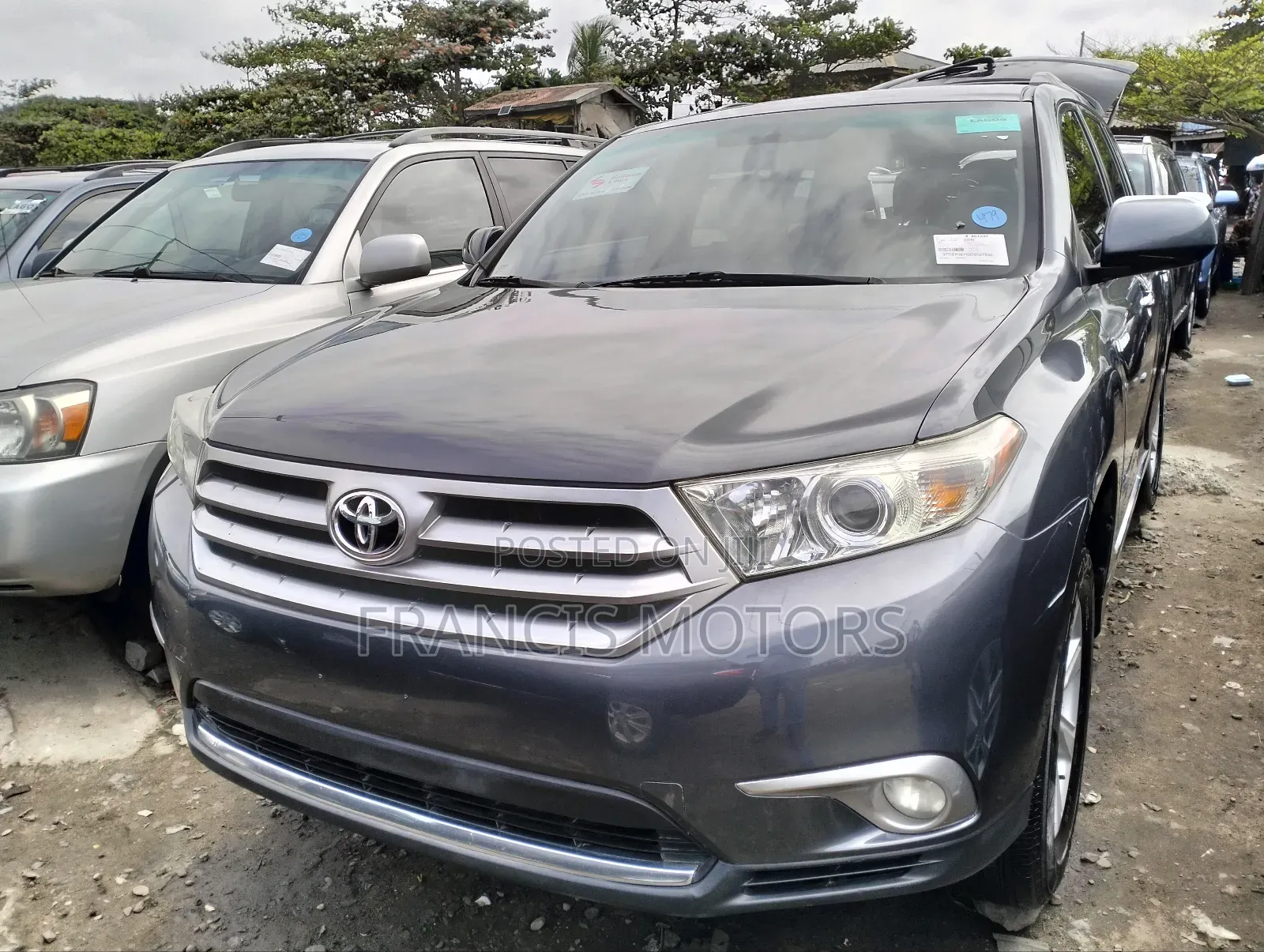 Toyota Highlander 3.5L 4WD 2013 Gray