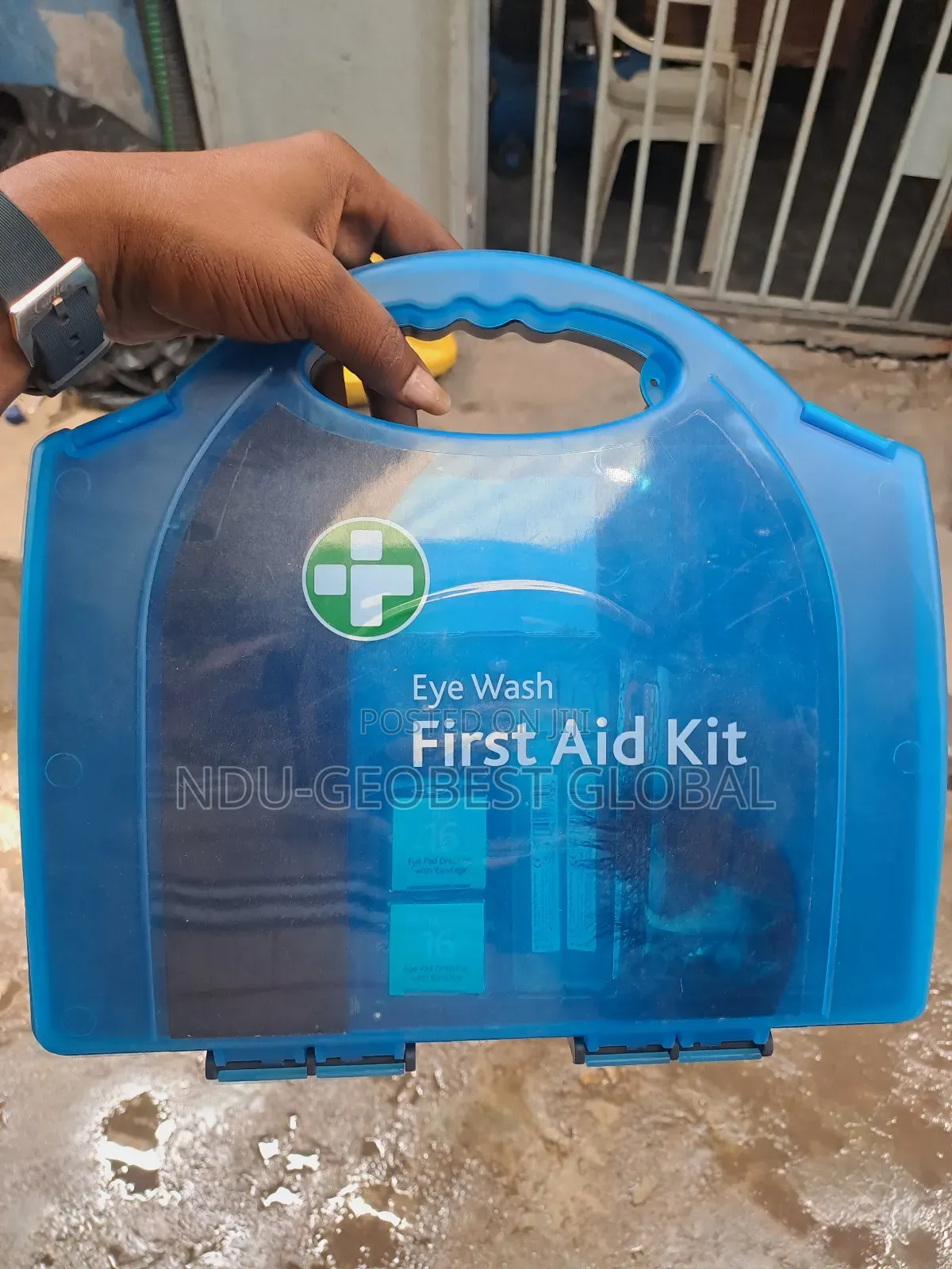 First Aid Kit Eye Wash