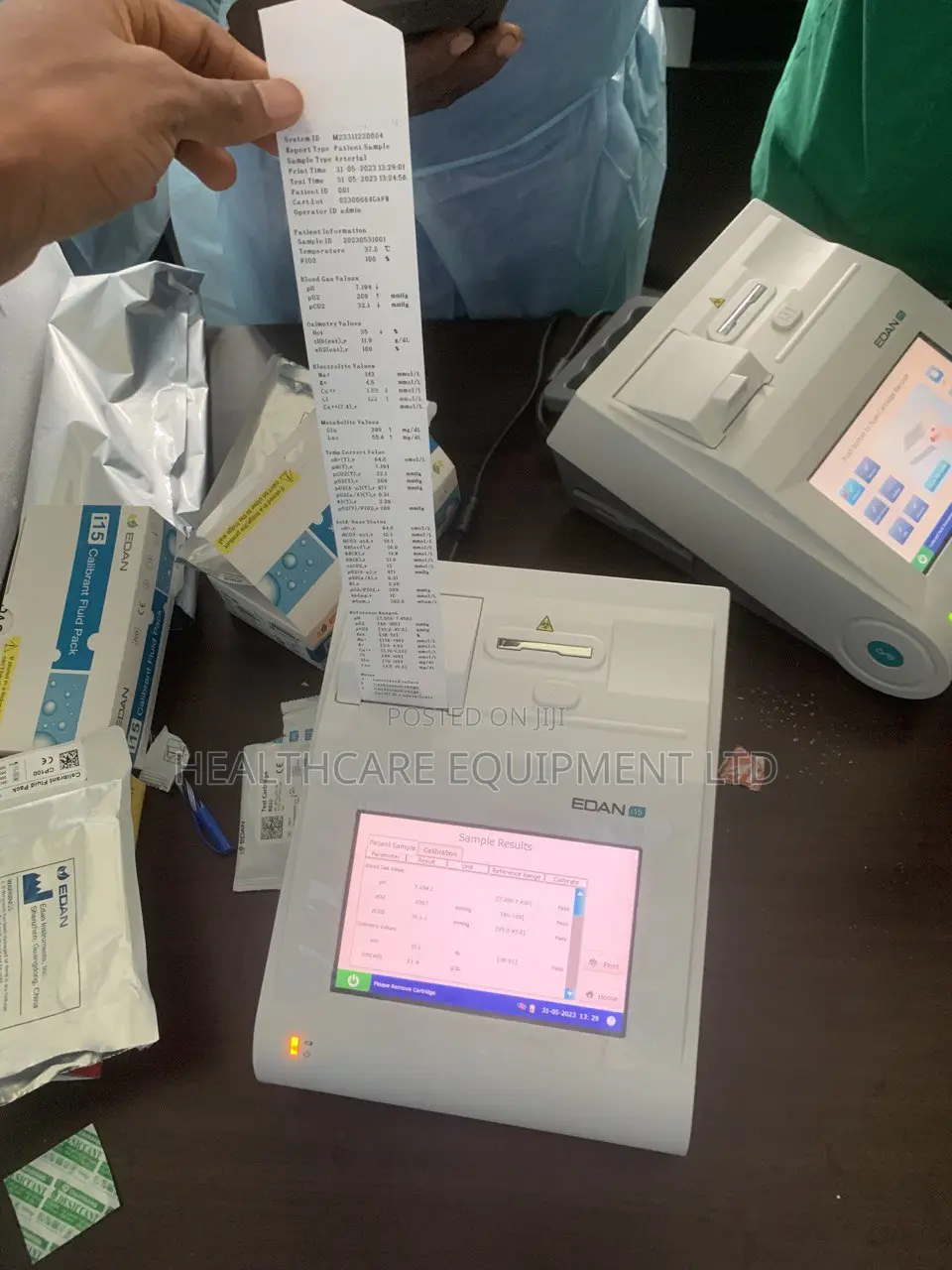 Edan I15 Blood Gas and Chemistry Analyzer