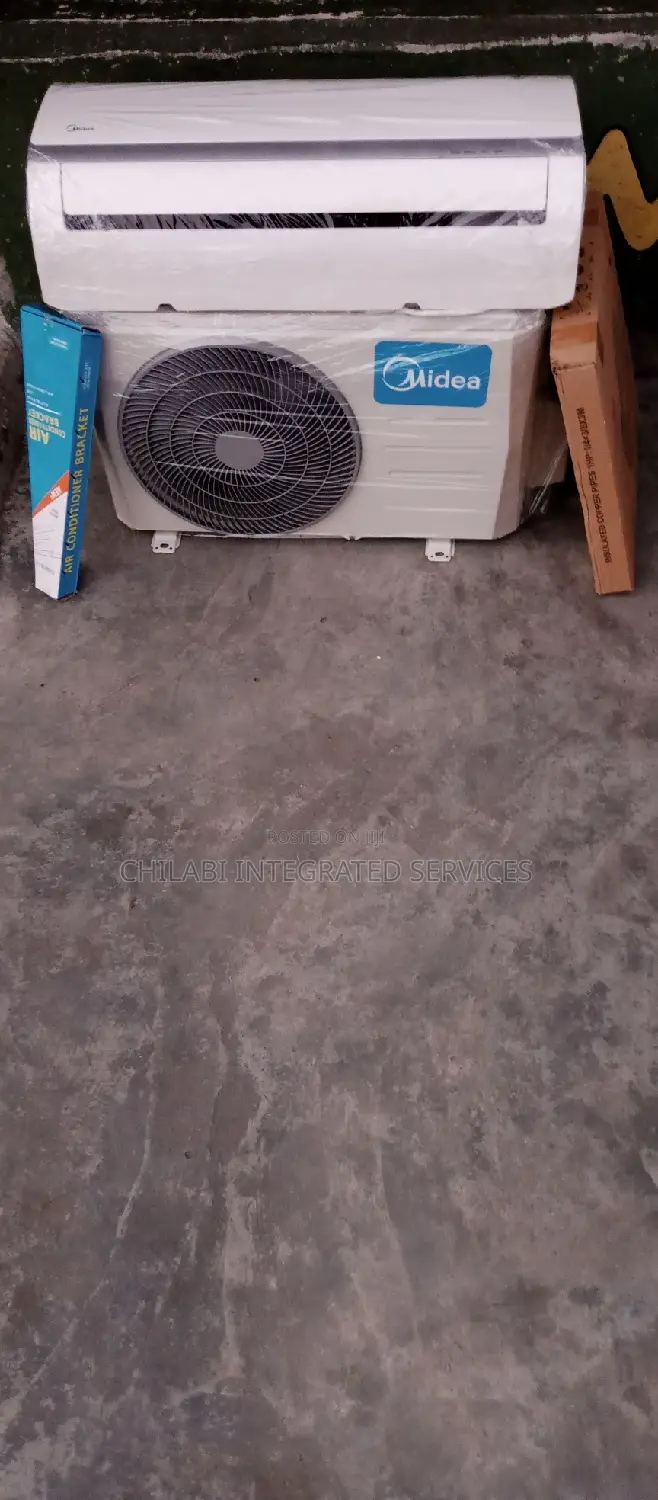1 Month Old Very New Low Voltage 1HP MIDEA Air Conditioner