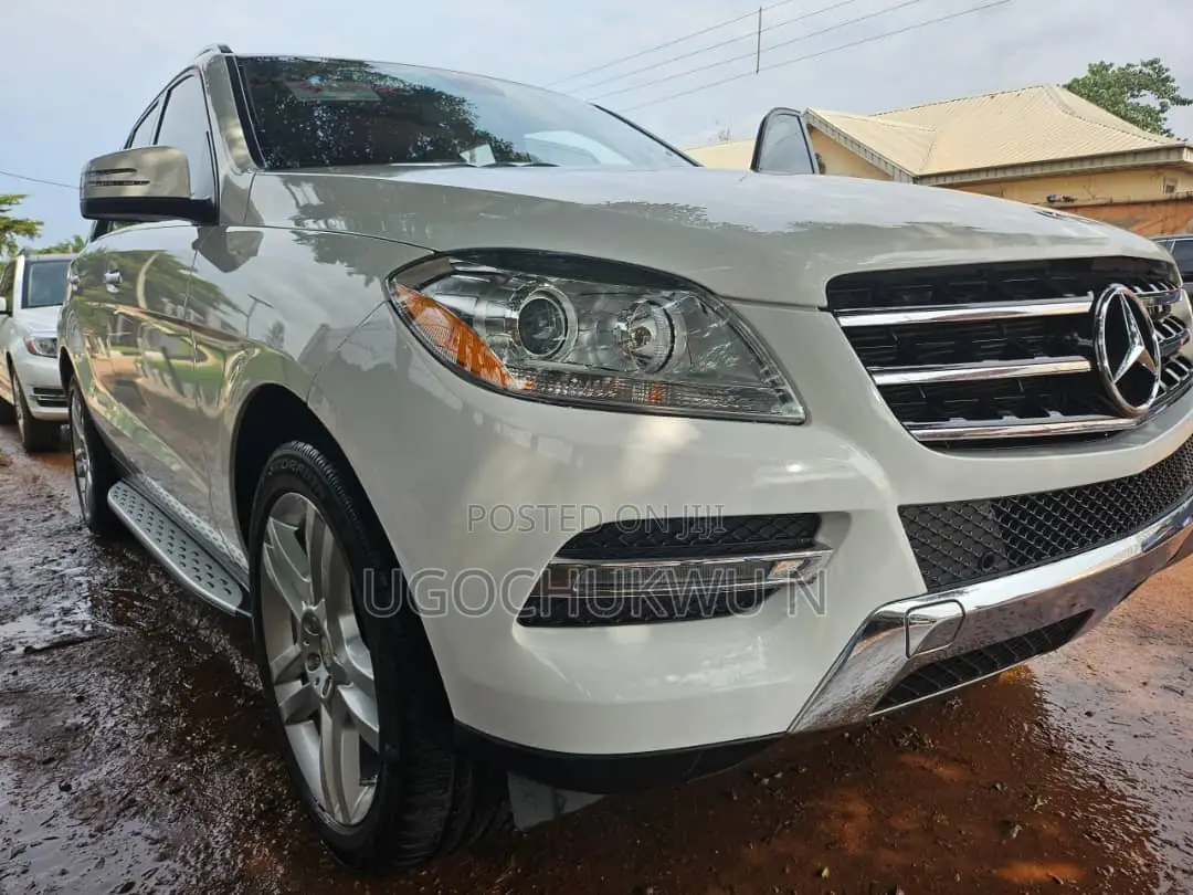Mercedes-Benz M Class ML350 4MATIC 4dr SUV AWD (3.5L 6cyl 7A) 2015