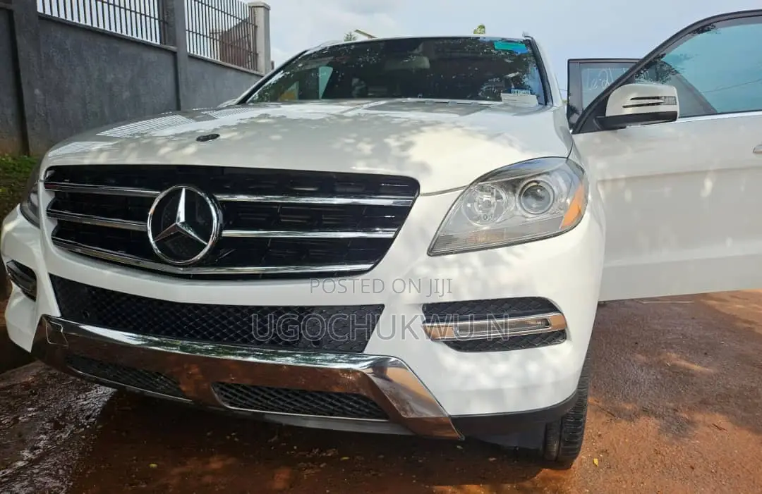 Mercedes-Benz M Class ML350 4MATIC 4dr SUV AWD (3.5L 6cyl 7A) 2015