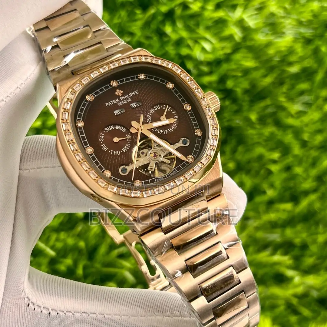 Original Patek Philippe Chronograph Gold Chain Watch in Stor