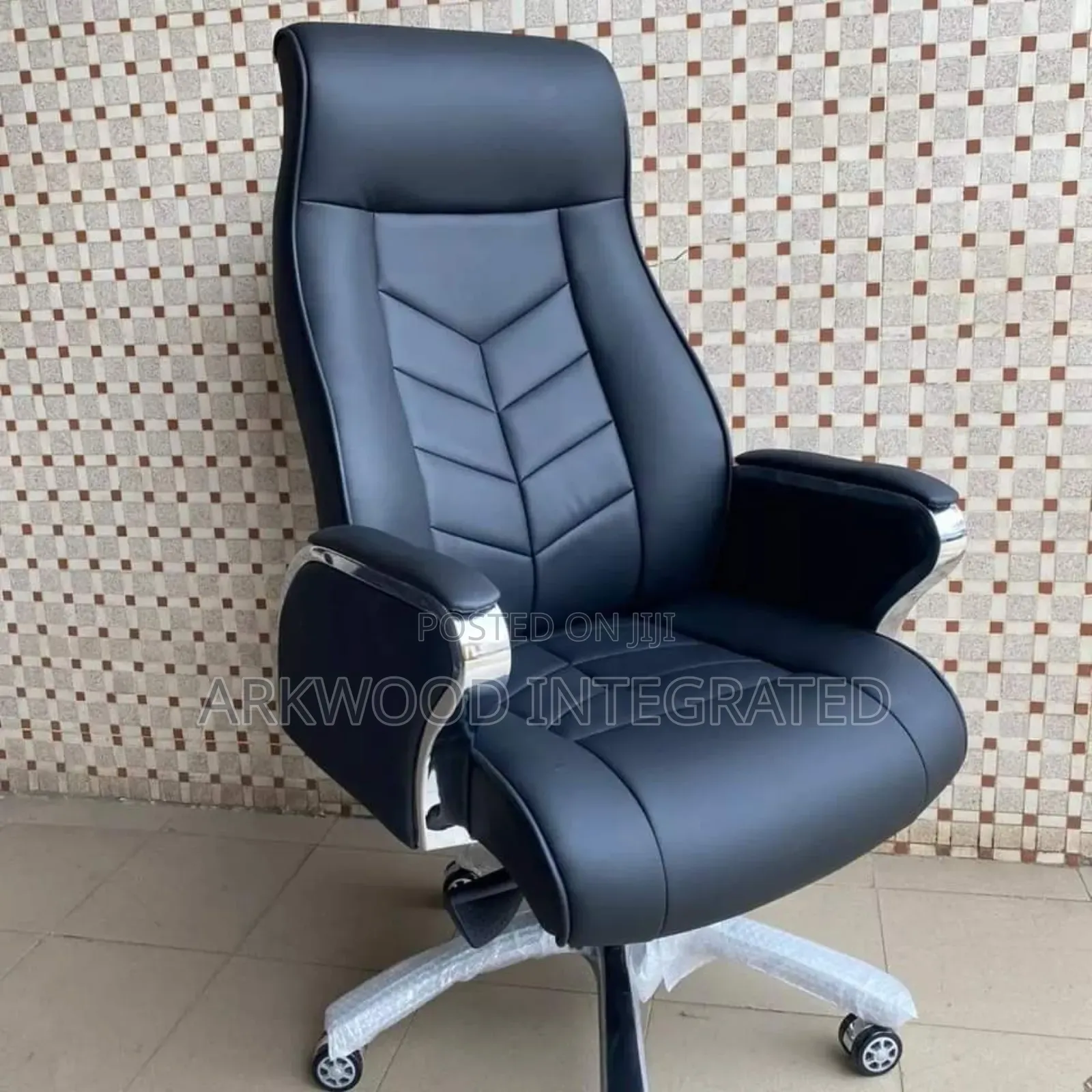 MD/Directors Office Chair