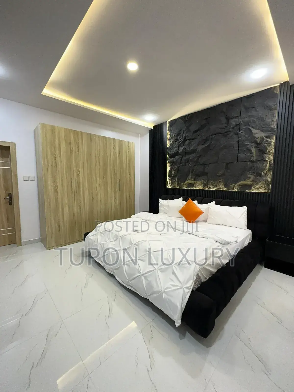 Luxury 2bedroom Apartment With Cinema and Bath Tub