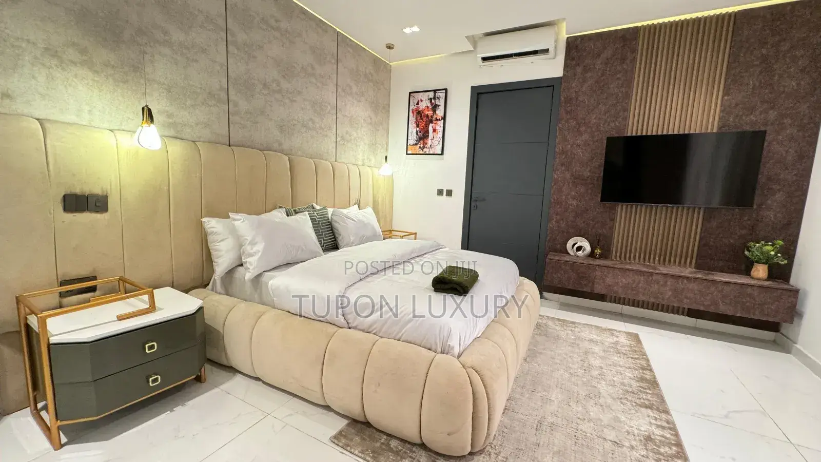 Luxury 2 Bedroom Maisonette With Ps5, Pool and Gym.