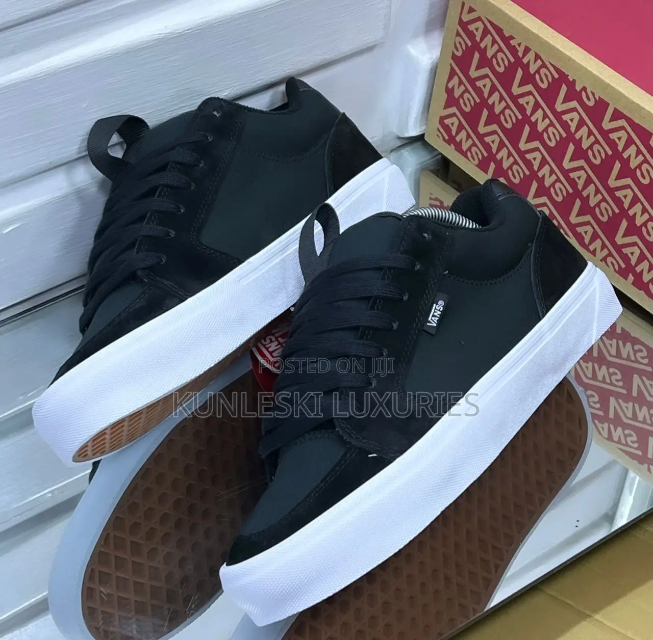 Original Vans Chukka Push Black Sneakers