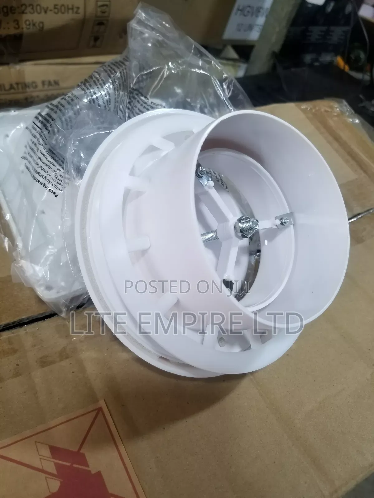 Extractor Fan Cover 4 Inches (Round)