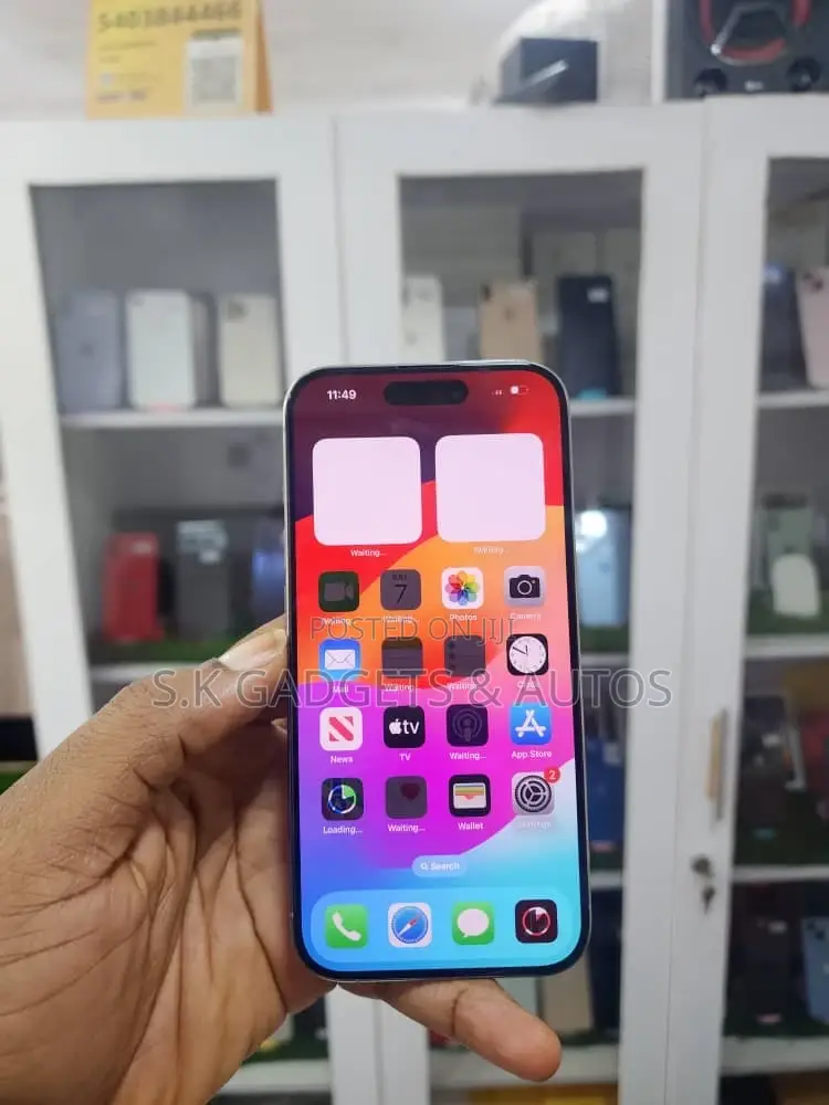 Apple iPhone 15 Pro 128 GB Silver