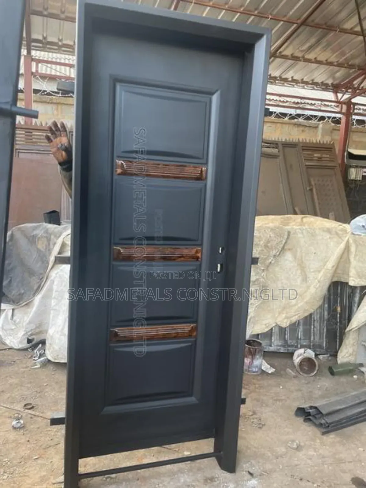 3ft Matte Bullet Doors