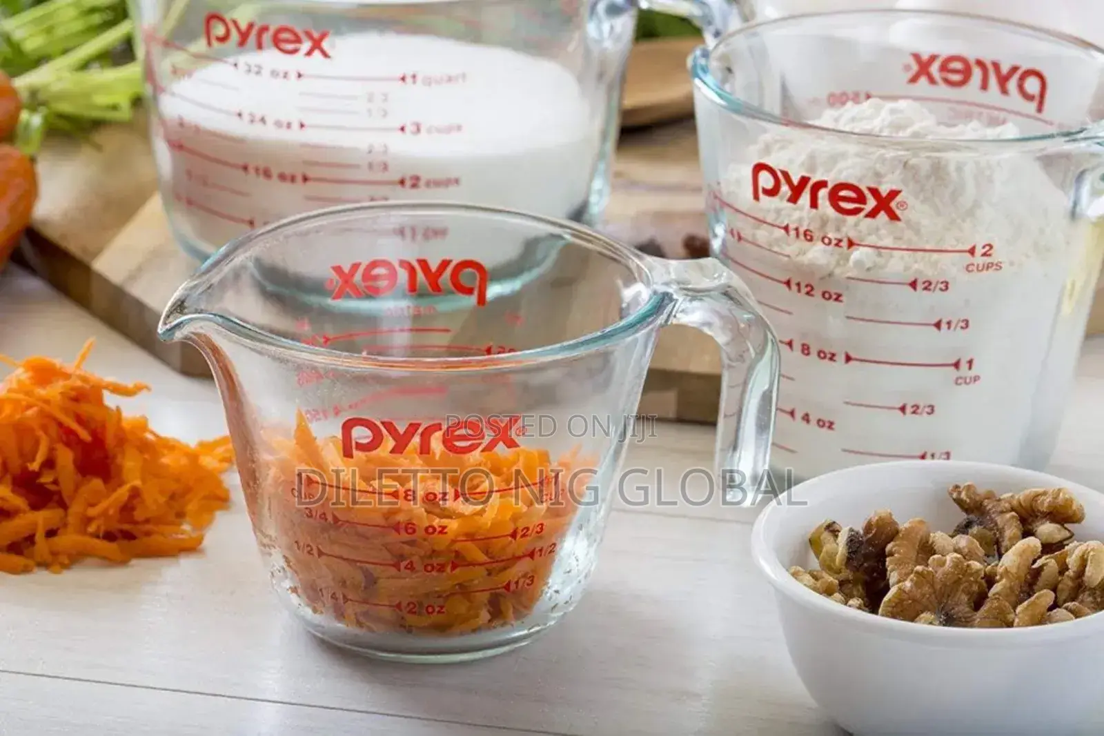 Pyrex 3-Piece Glass Measuring Cup Set 3-Piece
