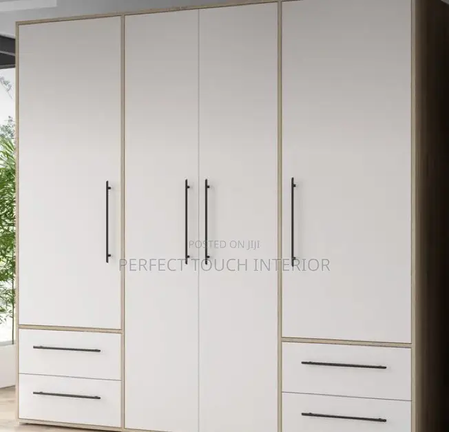 Inbuilt Wardrobe