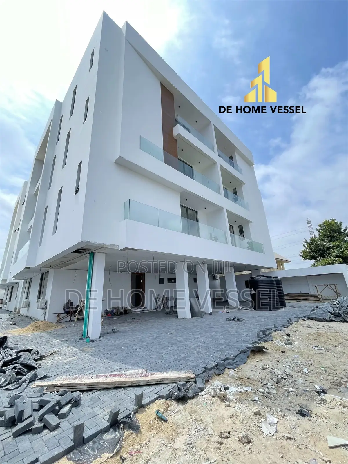 Fantastically Finished Luxury 2 Bed Apartment
