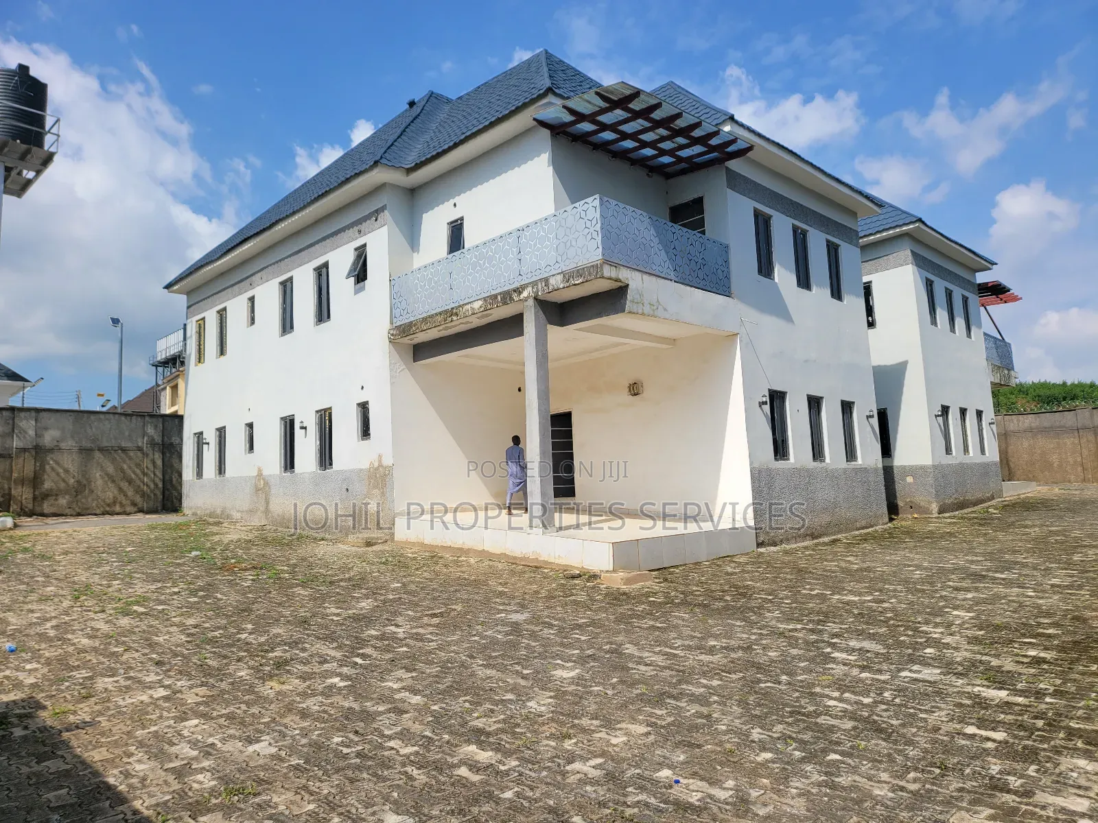 4bdrm Duplex in Admiralty Estate, Asokoro for sale