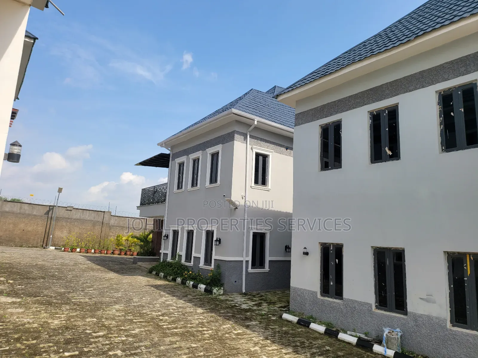 4bdrm Duplex in Admiralty Estate, Asokoro for sale