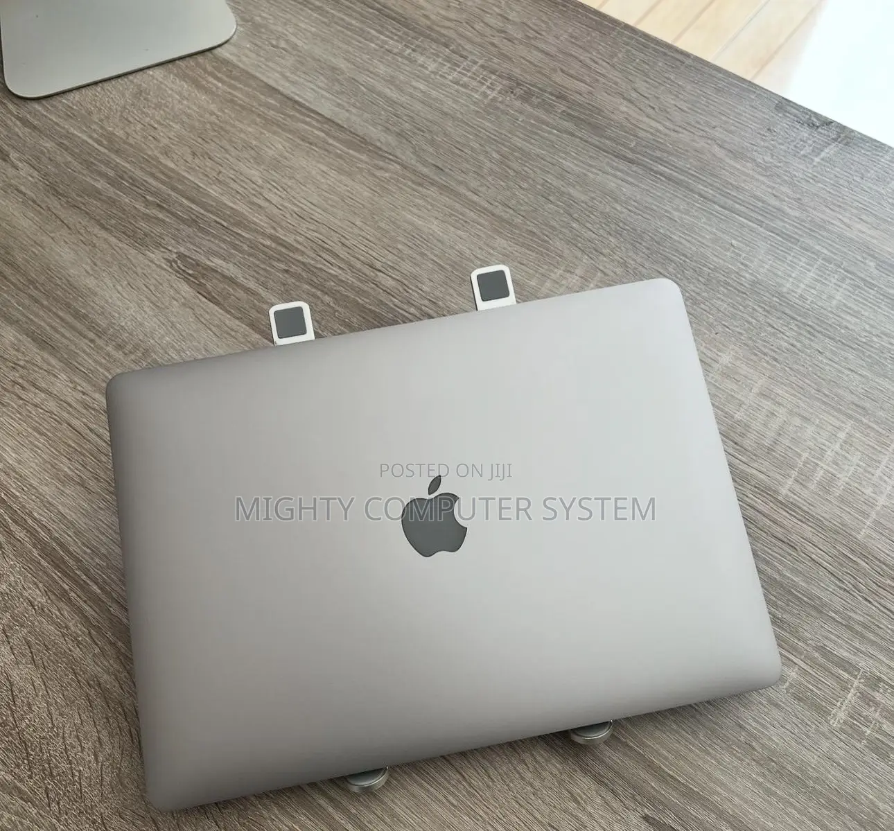 Laptop Apple MacBook Pro 2019 8GB Intel Core I5 SSD 256GB