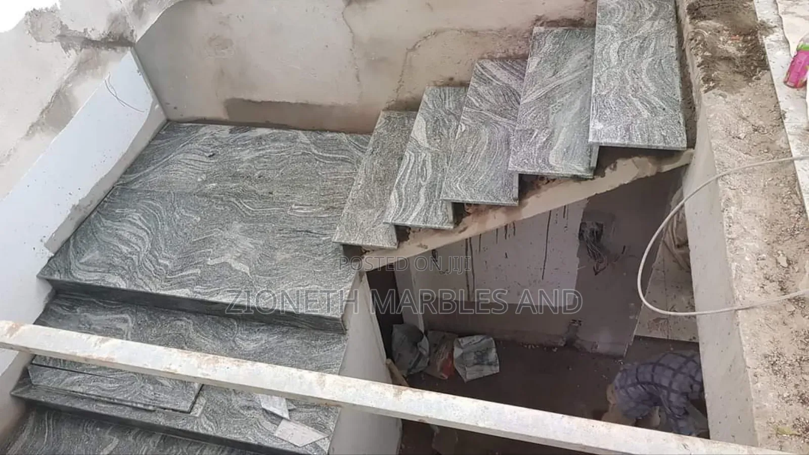 Indian Viscoin White Granite Slab 2cm Thickness
