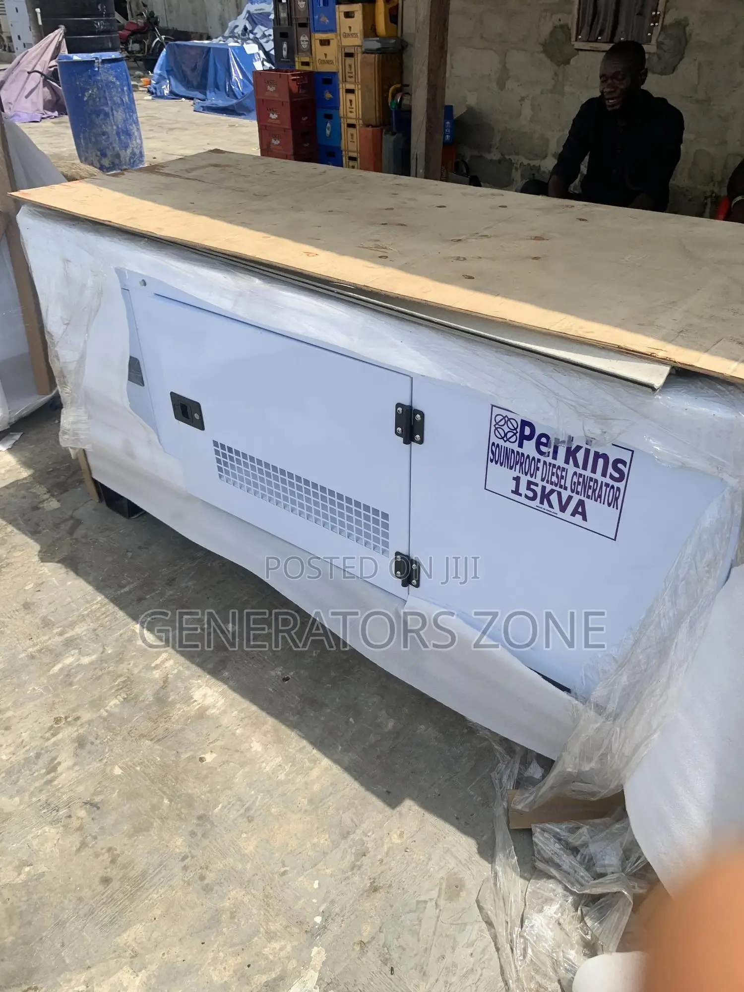 Rigidity 15kva Perkins Soundproof Generator