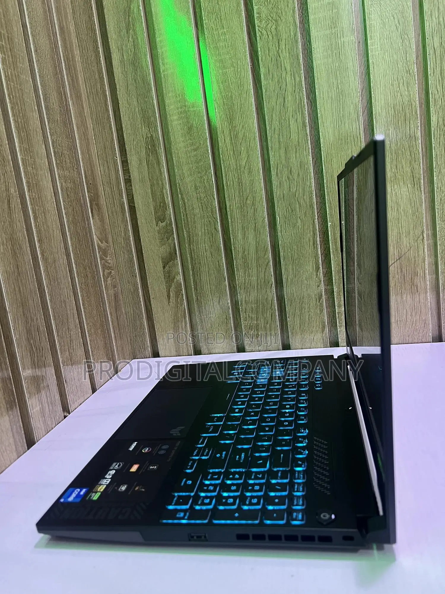 Laptop Asus TUF Gaming A15 16GB Intel Core I7 SSD 1T