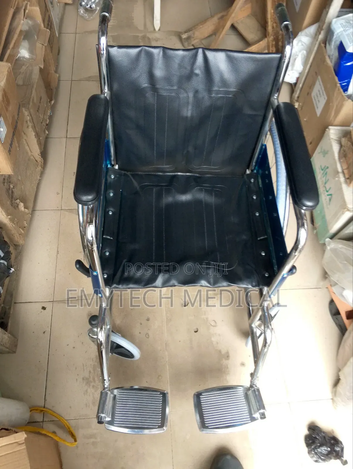 Self Propelling Wheelchair