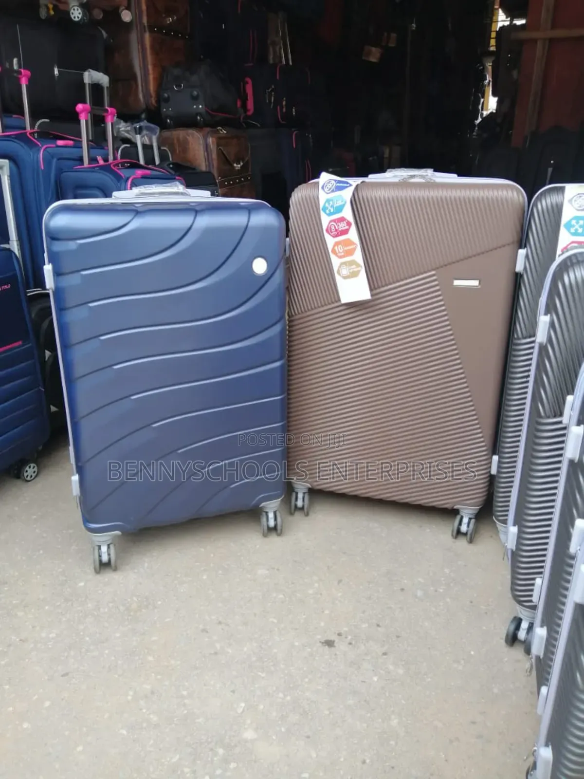 Set of 5 Dark Blue Rubber Plastic Travelling Luggage Boxes
