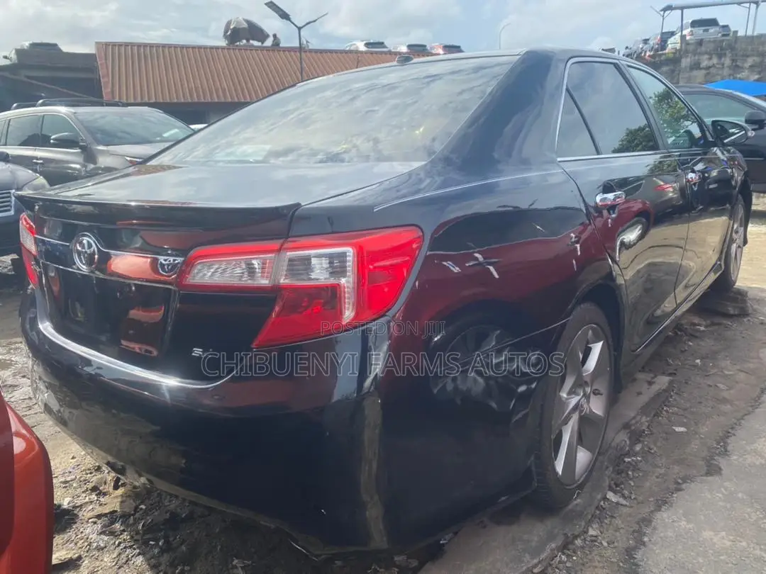 Toyota Camry 2014 Black