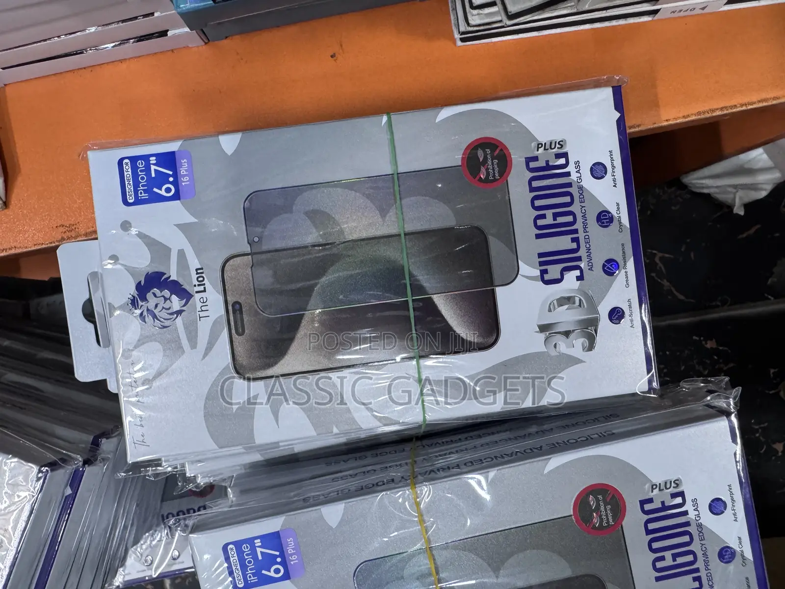 3D Silicone Privacy Glass Screen Protector for iPhone 16plus