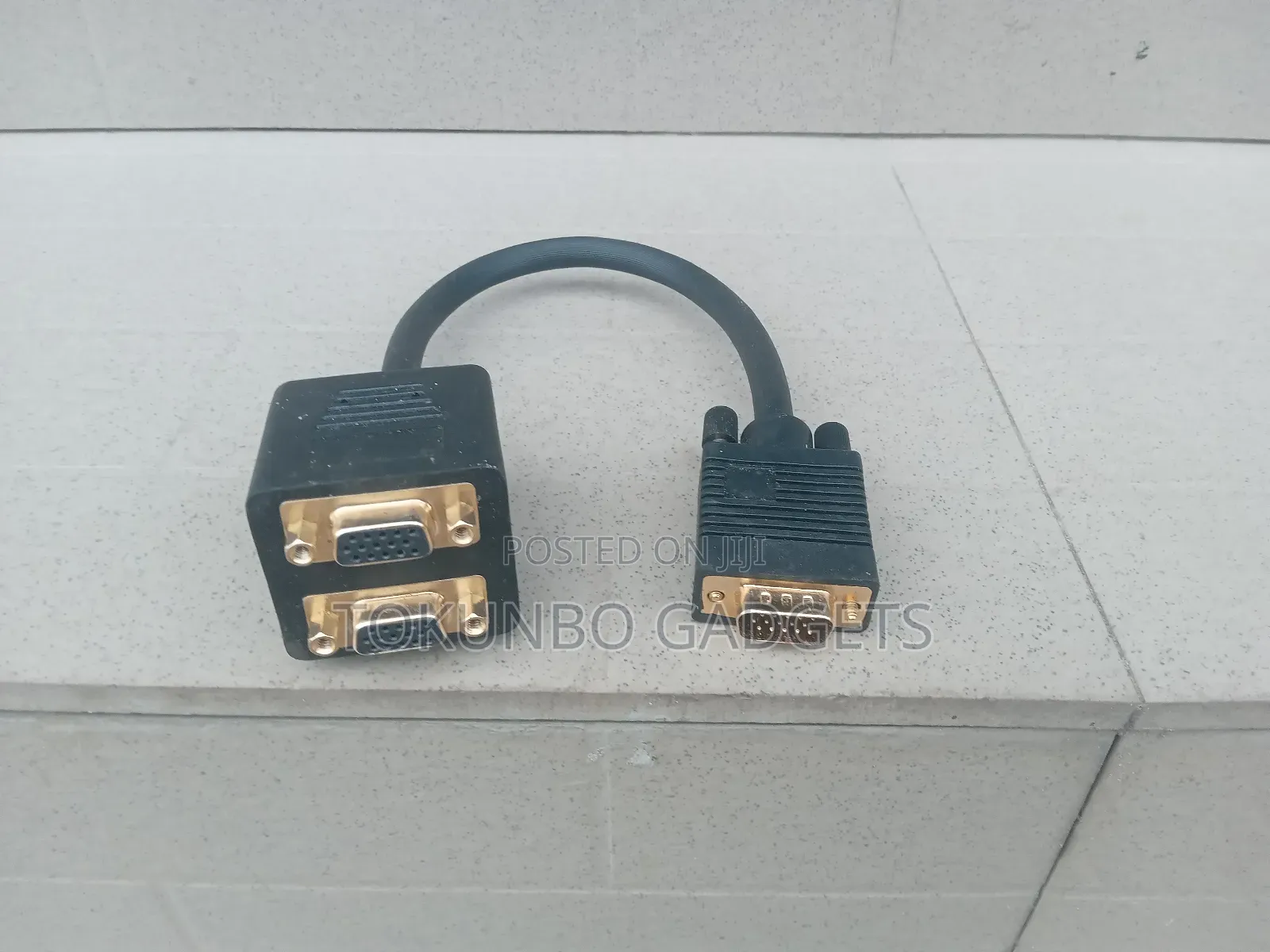 2 Way Vga Splitter