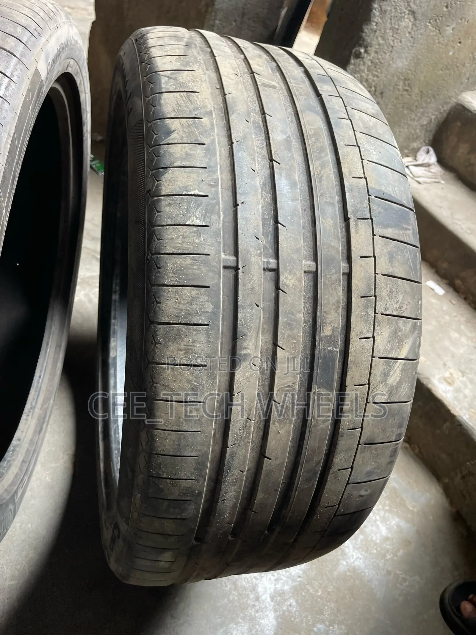 285/40r22 and 325/35r22 Available in 2022/23 in Many Makes
