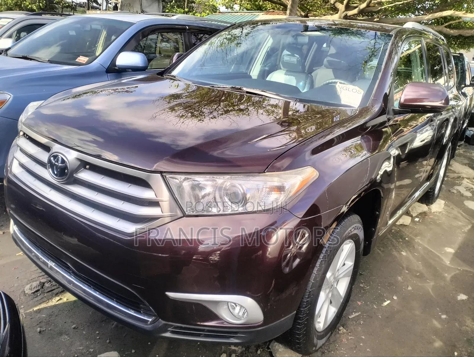 Toyota Highlander 3.5L 4WD 2013 Burgundy