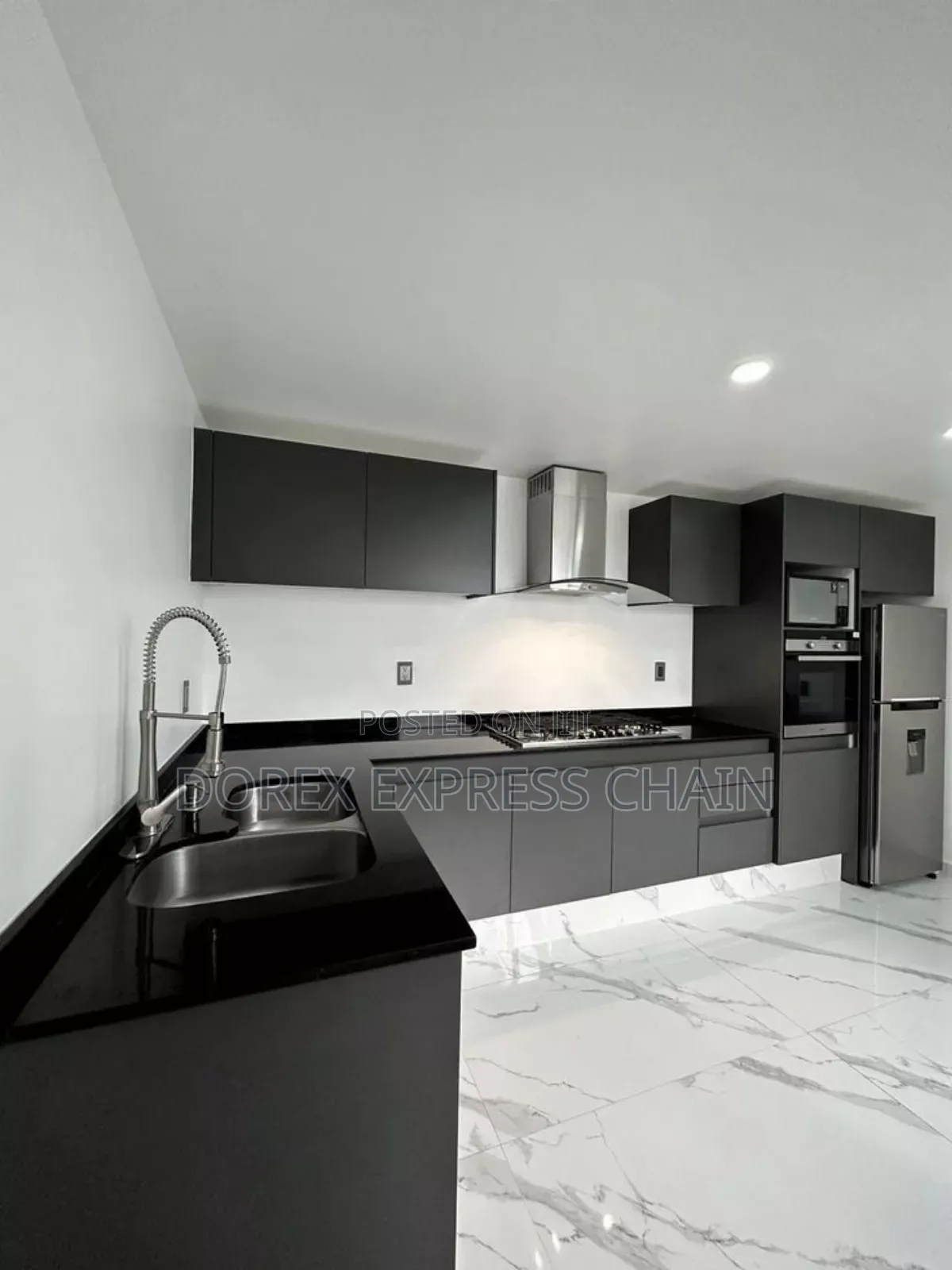 Kitchen Cabinet. Your Kitchen Reimagined!