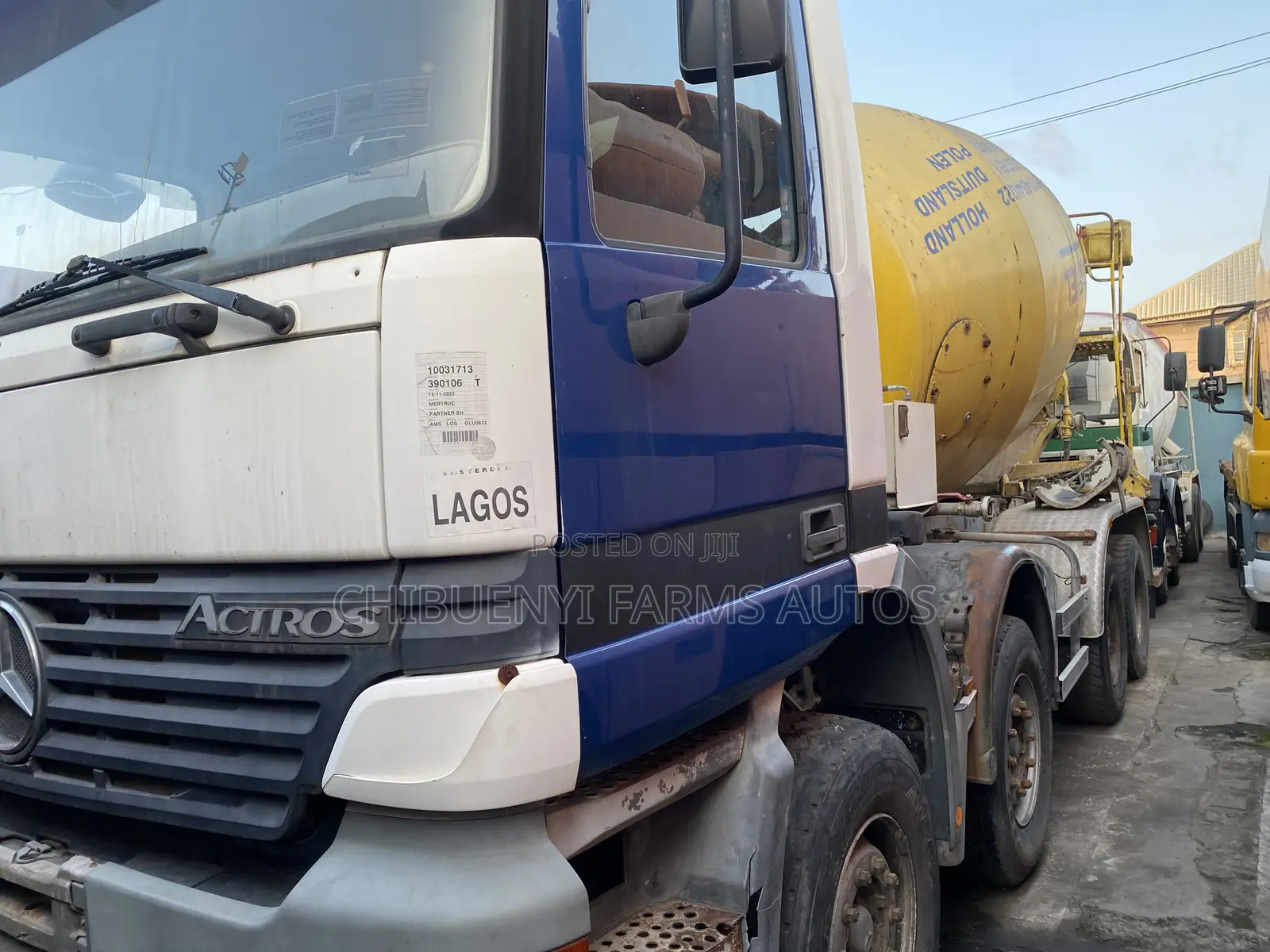 Concrete Mixer - 12tyres