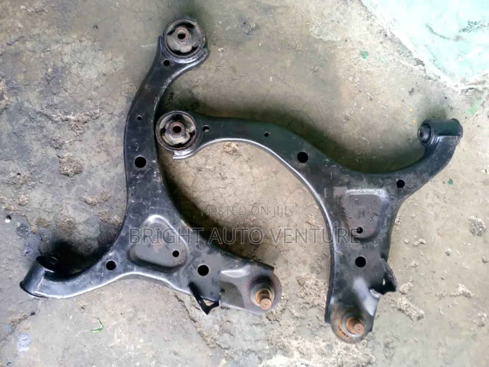 Low Arm for Hyundai Santa Fe 2008 Model