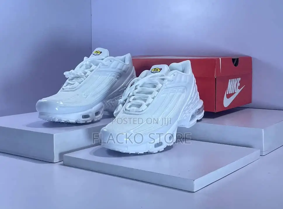 Original Nike Air Max Plus 3 Tuned Triple Whote Sneakers