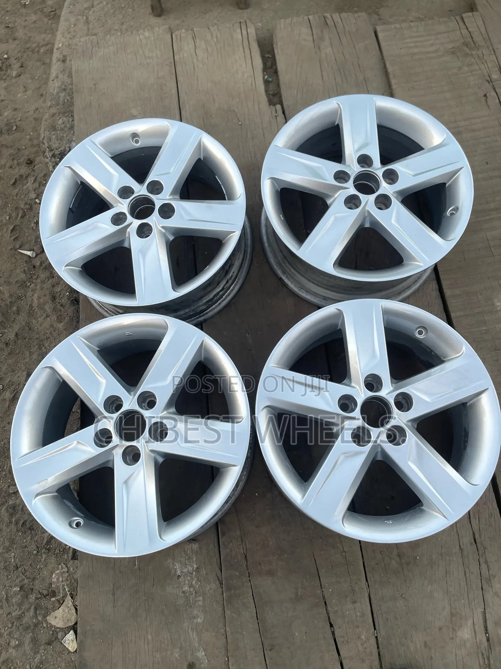 17 Rim for Toyota Camry 2012 Model Original Rim