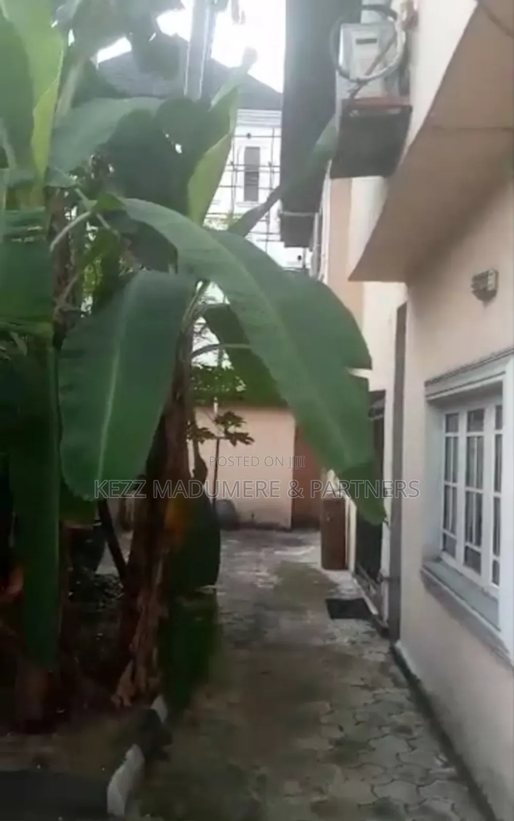 5bdrm Duplex in New Gra , Phase 3 , for sale